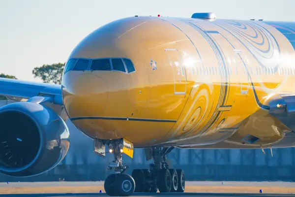 Boeing 777-200ERの写真