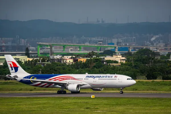 Airbus A330-300